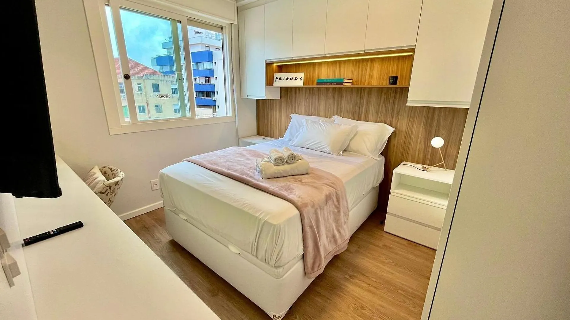 Residencial Santana 403 Apto Completo Porto Alegre 0*,