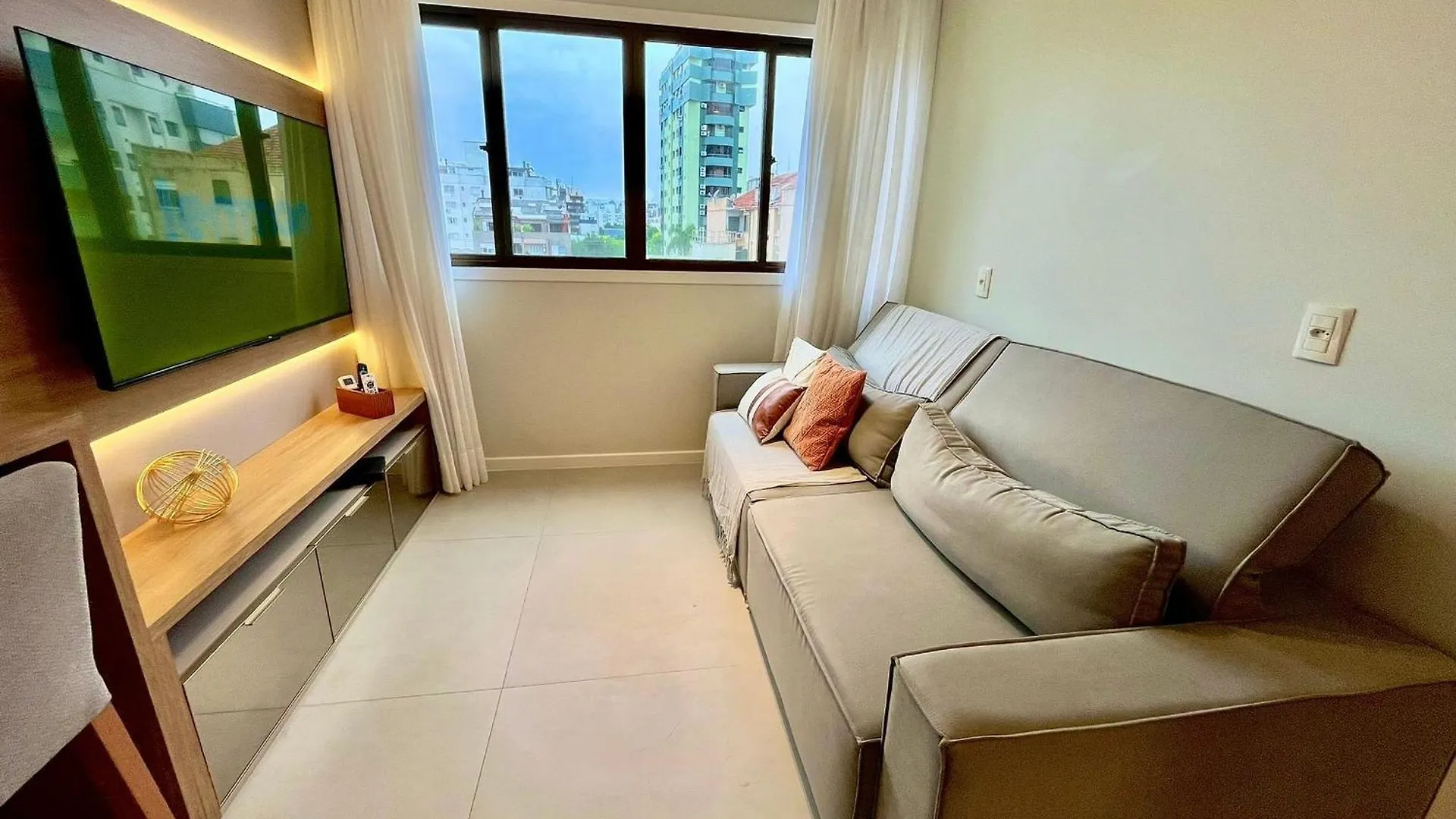 Residencial Santana 403 Apto Completo Porto Alegre 0*,  Brezilya
